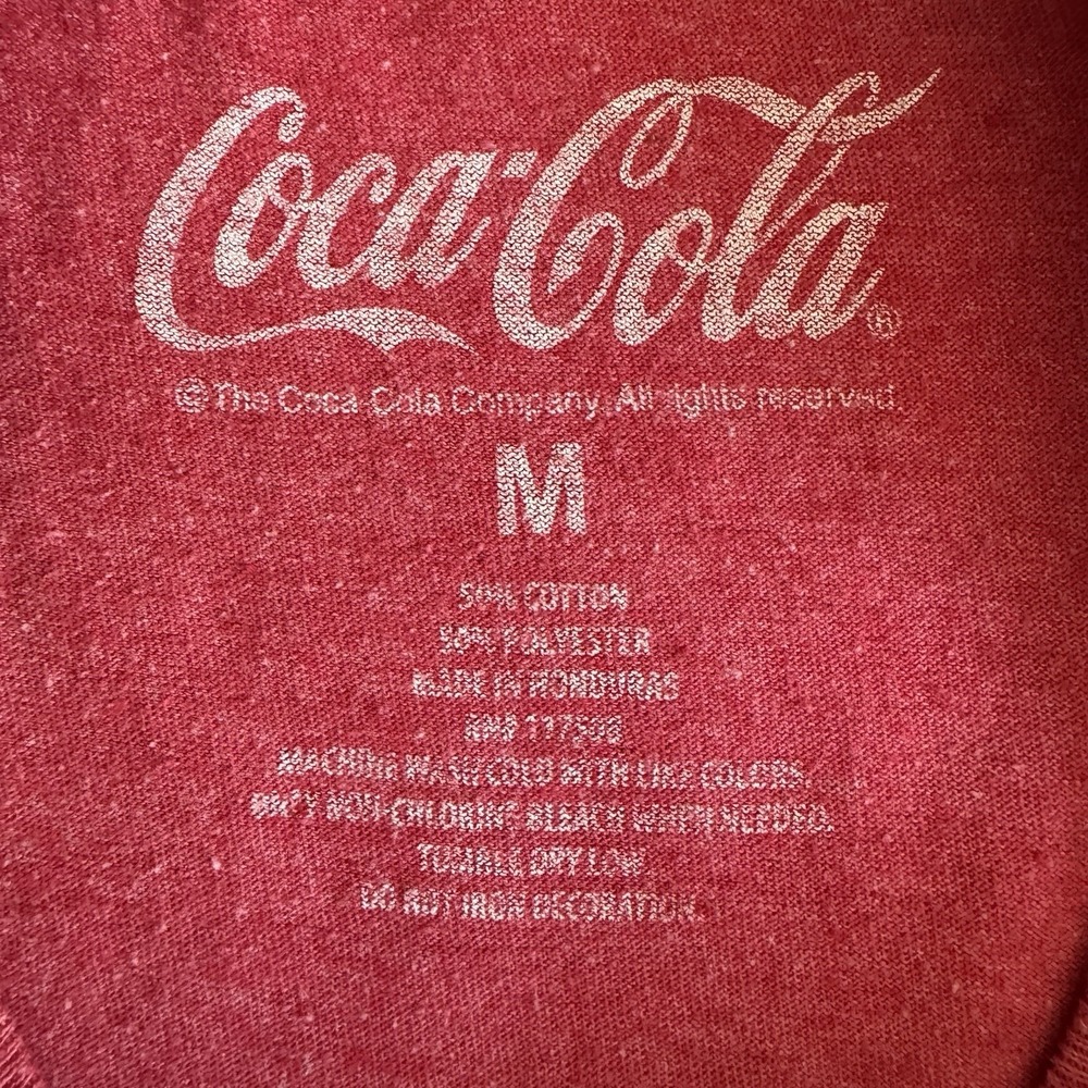 Red Enjoy Coke Coca Cola Logo Men's T-Shirt Size Medium Soda Brand - Picture 4 of 9